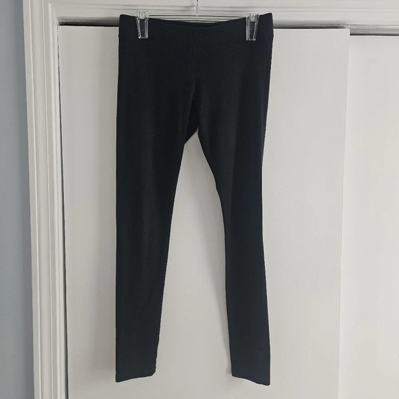 Aeropostale Mid-Rise Perfect Black Large Legging - Picture 3 of 8